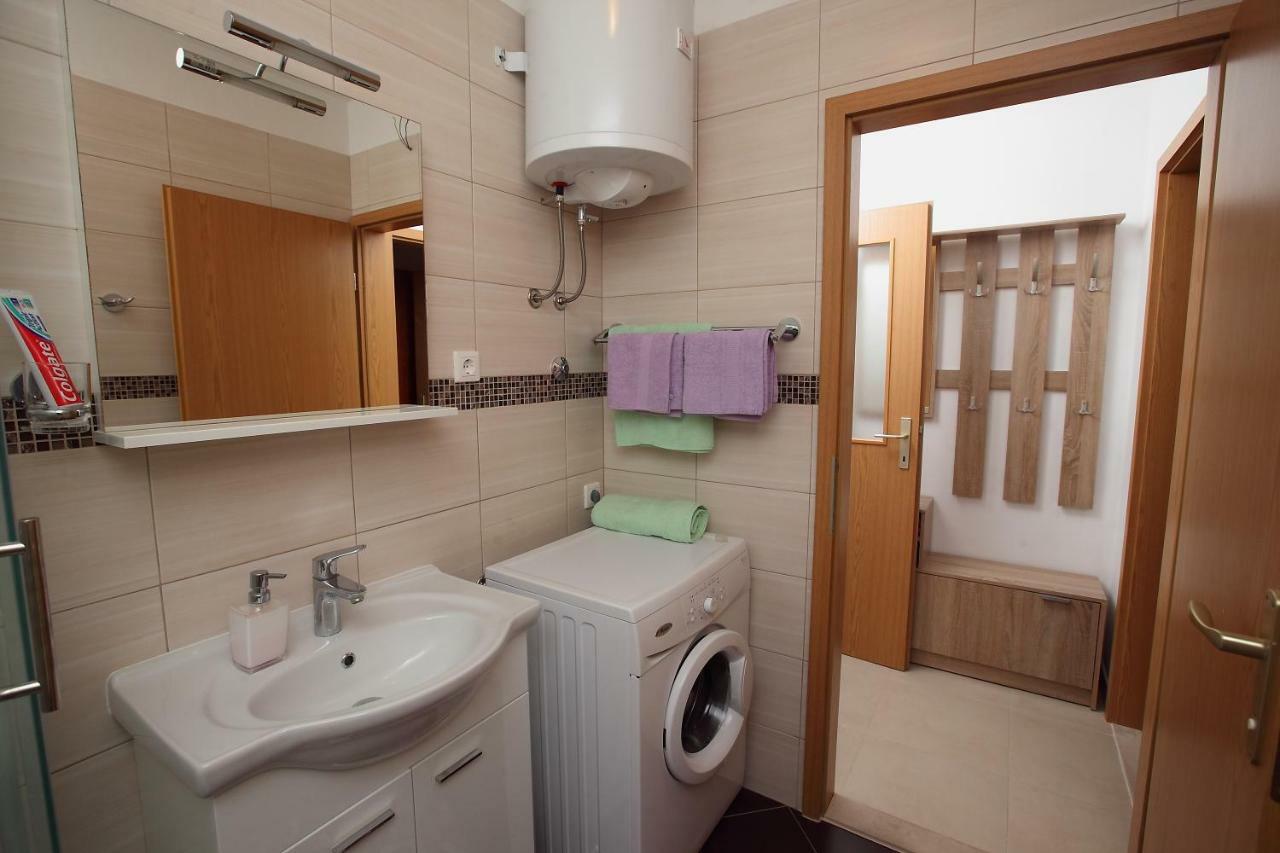 Apartman Luka Split Exterior foto